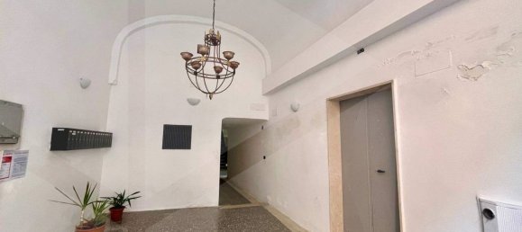 1 bedroom Apartment in Bari, Italy No. 33894 11
