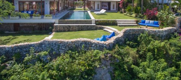 5 bedrooms Villa in South Kuta, Indonesia No. 3535 2