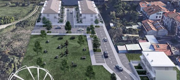 4 rooms Villa in Prato, Italy No. 18332 3