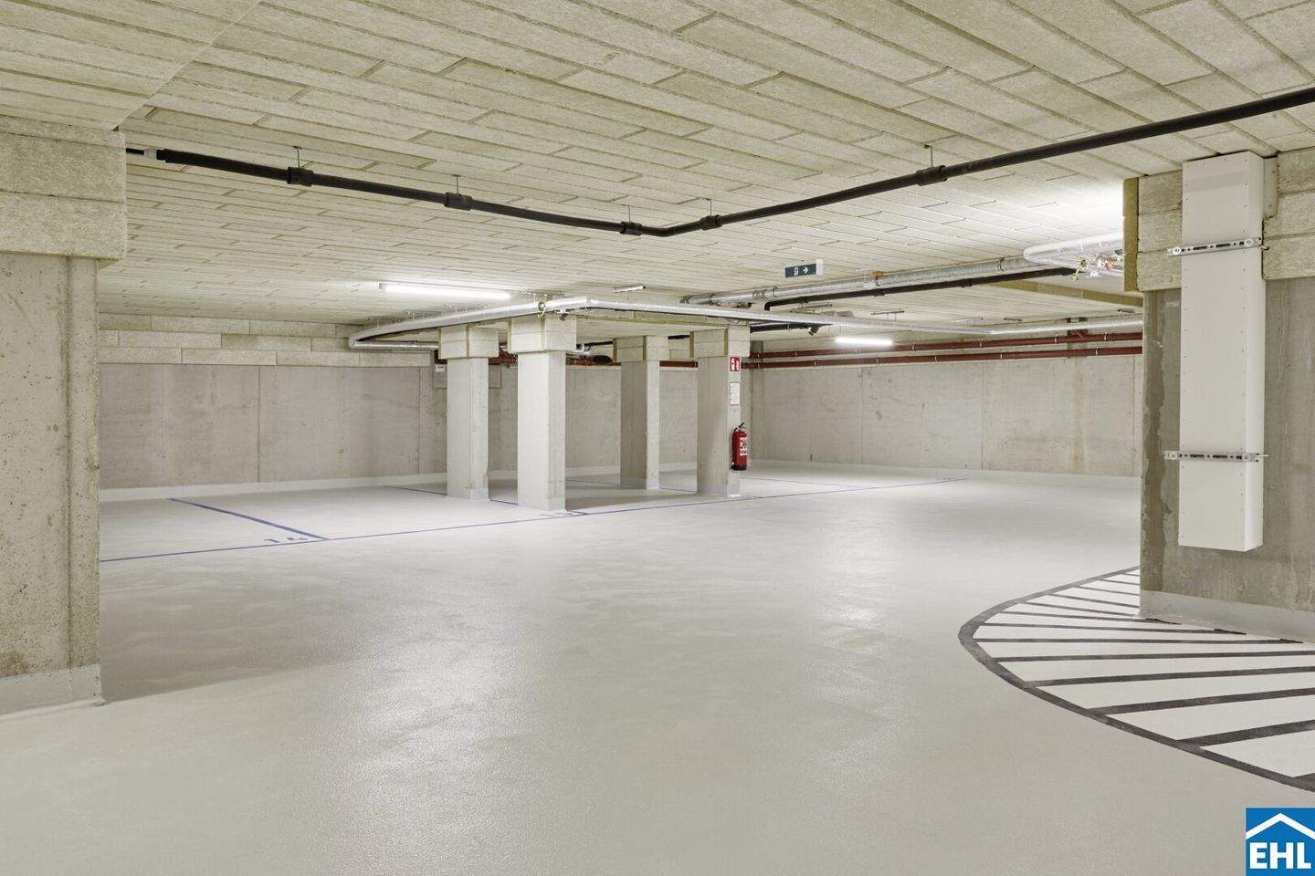  مرآب في Penzing, Austria 11متر مربع رقم 250767