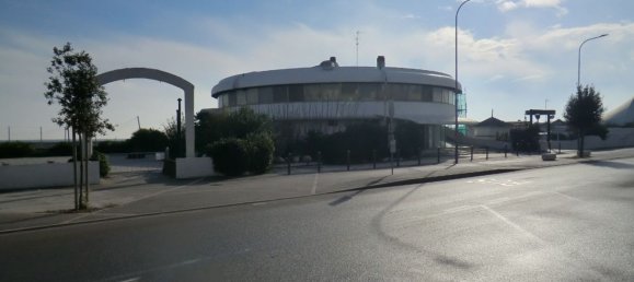 1200m² Commercial property in Comacchio, Italy No. 297240 8