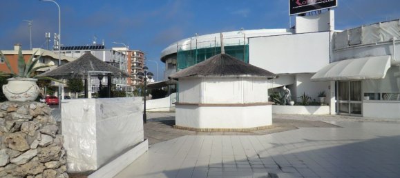 1200m² Commercial property in Comacchio, Italy No. 297240 29