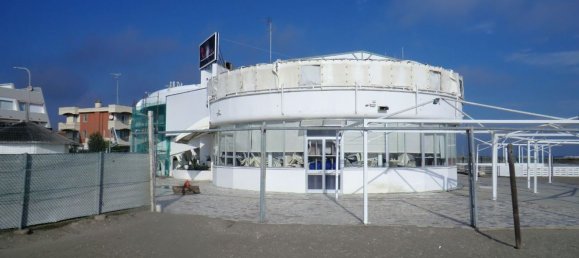 1200m² Commercial property in Comacchio, Italy No. 297240 23