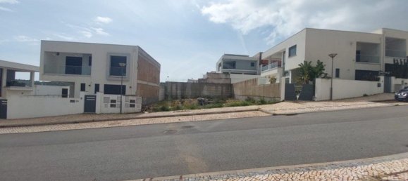 305m² Land in Lagos, Portugal No. 99050 3