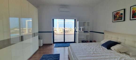 3 bedrooms Villa in Mellieha, Malta No. 7725 32