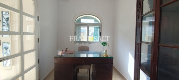 3 bedrooms Villa in Mellieha, Malta No. 7725 15