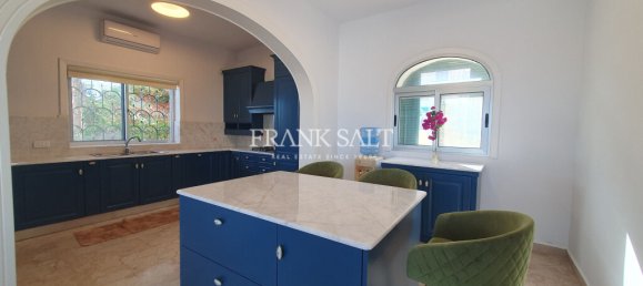 3 bedrooms Villa in Mellieha, Malta No. 7725 13