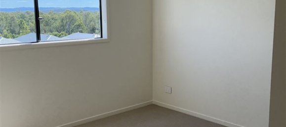 3 Schlafzimmer Stadthaus in Ripley, Australia, Nr. 261 14