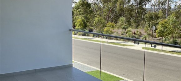 3 Schlafzimmer Stadthaus in Ripley, Australia, Nr. 261 2