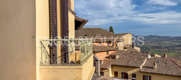 3 غرف نوم شقة في Todi, Italy رقم 129180 8