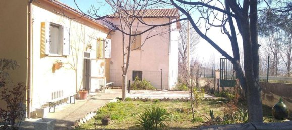 Villa de 4 divisões em Pietranico, Italy N.º 177917 9