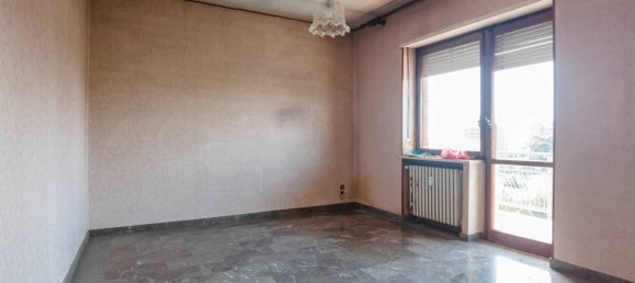 2 bedrooms Apartment in Rivoli, Italy No. 264127 2