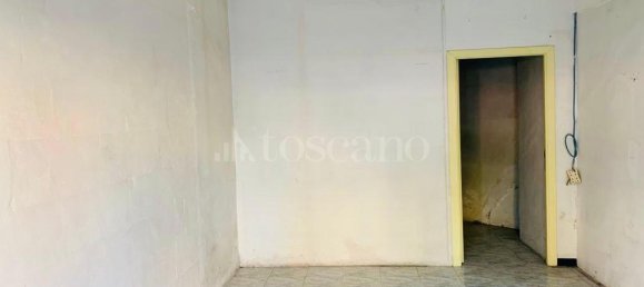 2 rooms Commercial property in Rome, Italy No. 170127 4