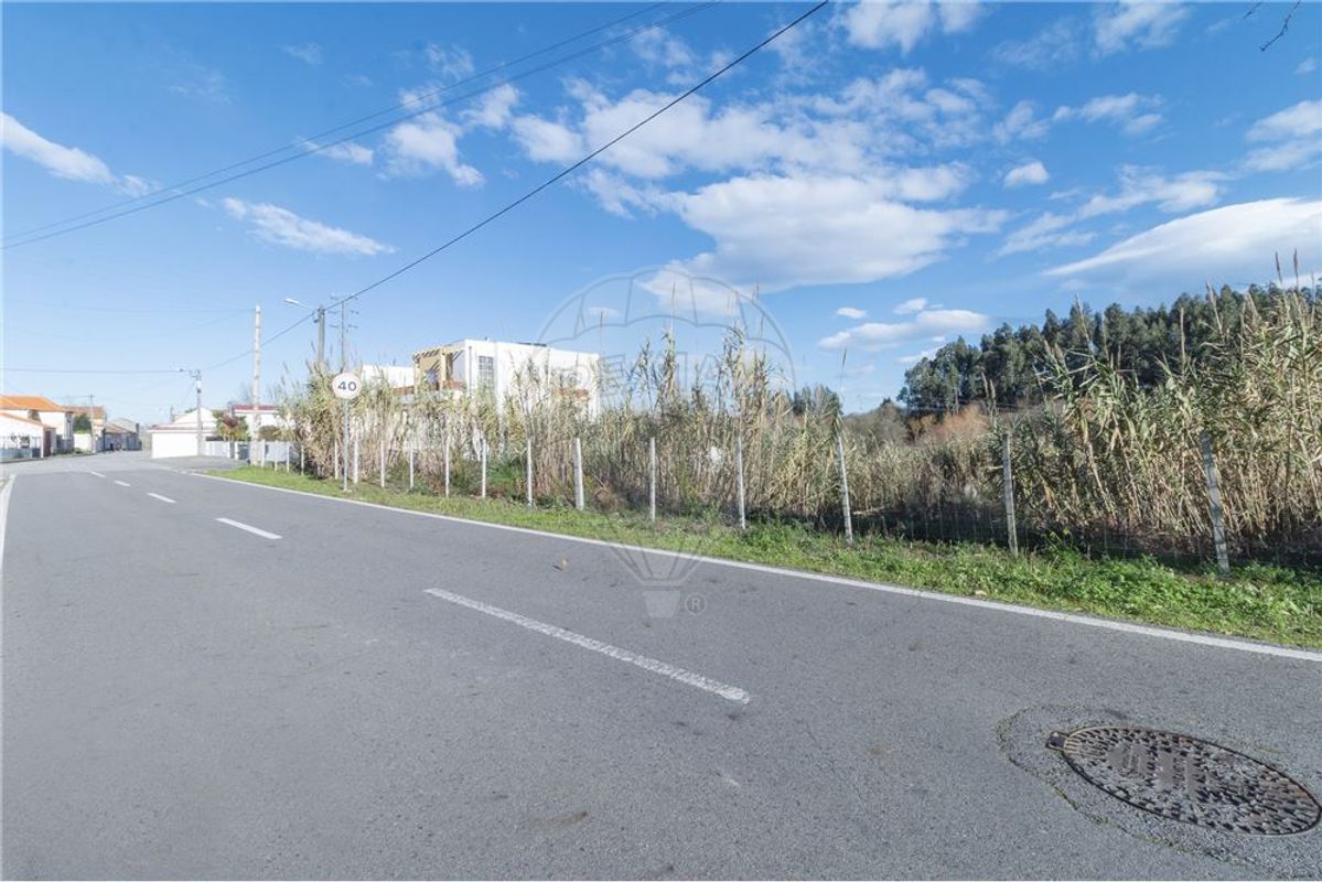 Земельный участок 713м² в Ильяву, Португалия № 78034