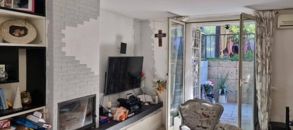 Apartamento de 3 divisões em Rome, Italy N.º 28190 10