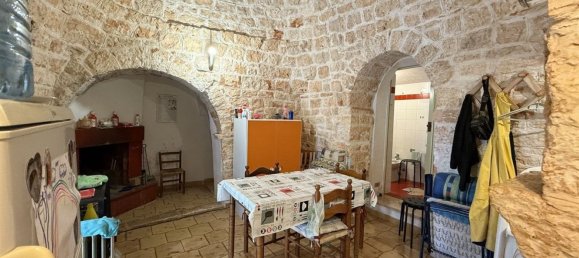 Casa de 2 habitaciónes en Alberobello, Italy No. 79147 12