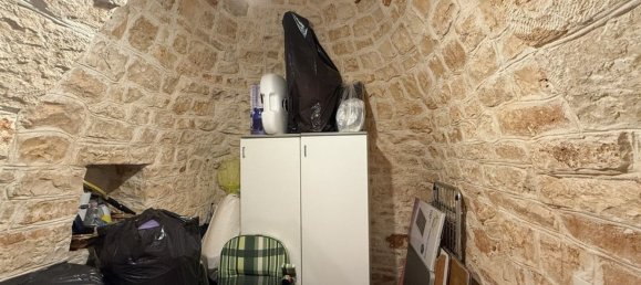 Casa de 2 habitaciónes en Alberobello, Italy No. 79147 17