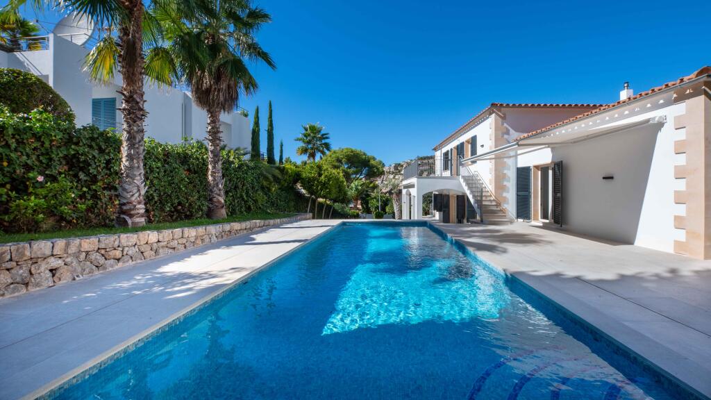 5 bedrooms Villa in Andratx, Spain No. 259573