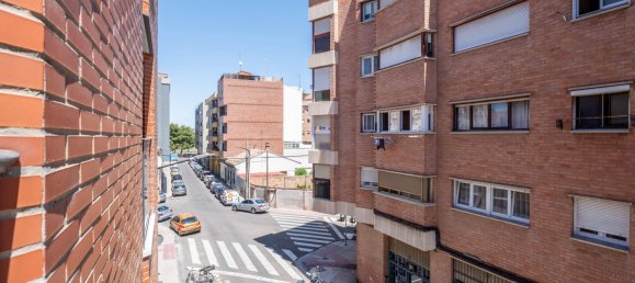 3 bedrooms Apartment in Zaragoza, Spain No. 144889 12