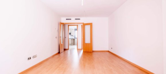 3 bedrooms Apartment in Zaragoza, Spain No. 144889 8