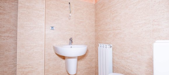 3 bedrooms Apartment in Zaragoza, Spain No. 144889 15