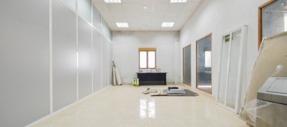 778m² Warehouse in Granada, Spain No. 105024 14