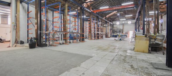 778m² Warehouse in Granada, Spain No. 105024 4