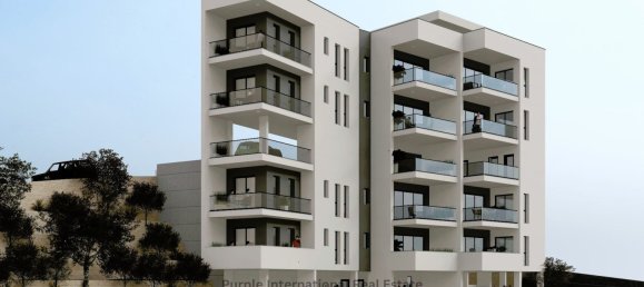 2 bedrooms Apartment in Germasogeia, Cyprus No. 22227 4