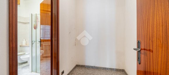 4 bedrooms House in Novellara, Italy No. 257860 15