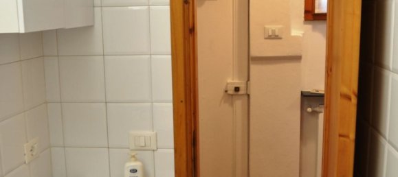 Studio in Florence, Italy No. 277543 8