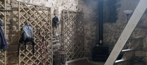 2 bedrooms House in Lignac, France No. 327644 8