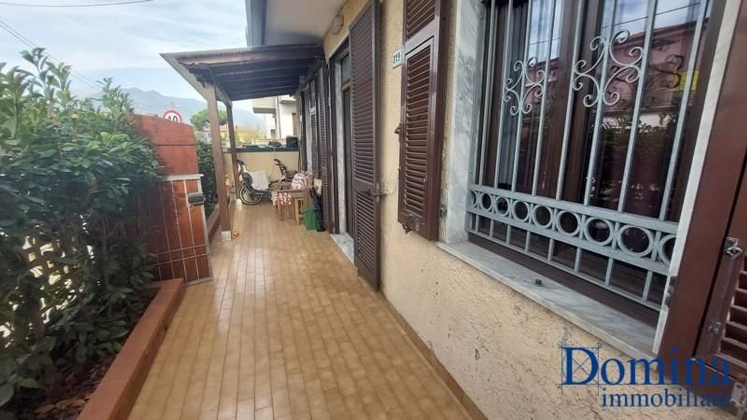 4 rooms Apartment in Massa, Italy No. 192957