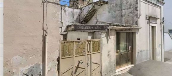 5 rooms House in Casarano, Italy No. 293064 2