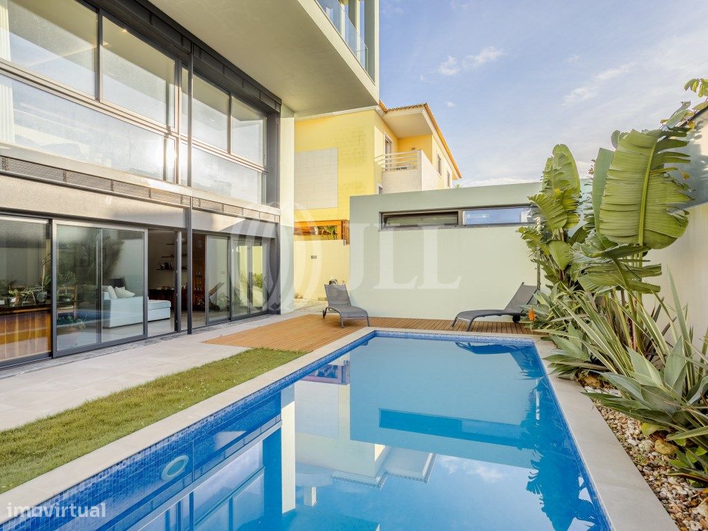 Дом с 3 спальнями в Кашкайш, Португалия № 118155