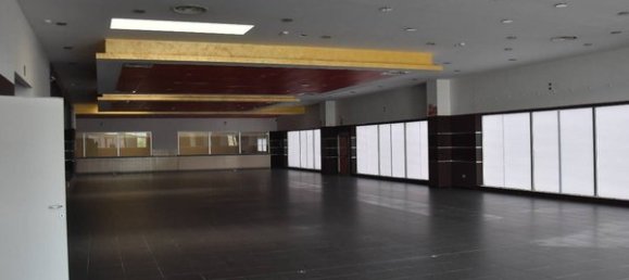 7-salle Propriété commerciale à Voghera, Italy No. 172161 2