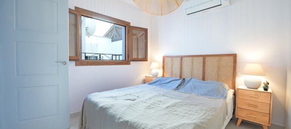 Дом с 2 спальнями в Калета-де-Велес, Испания № 104741 9