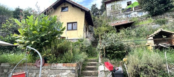 2 غرف نوم شقة في Serra Riccò, Italy رقم 143360 32