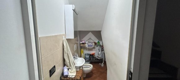 2 غرف نوم شقة في Serra Riccò, Italy رقم 143360 35