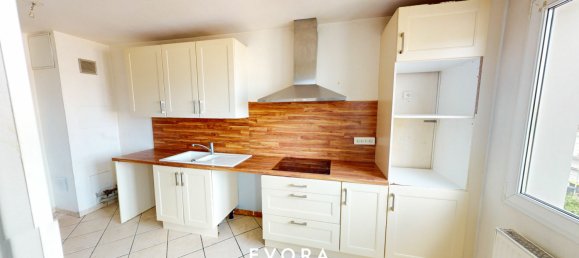 Apartamento de 3 dormitorios en Moulins-les-Metz, France No. 87935 7