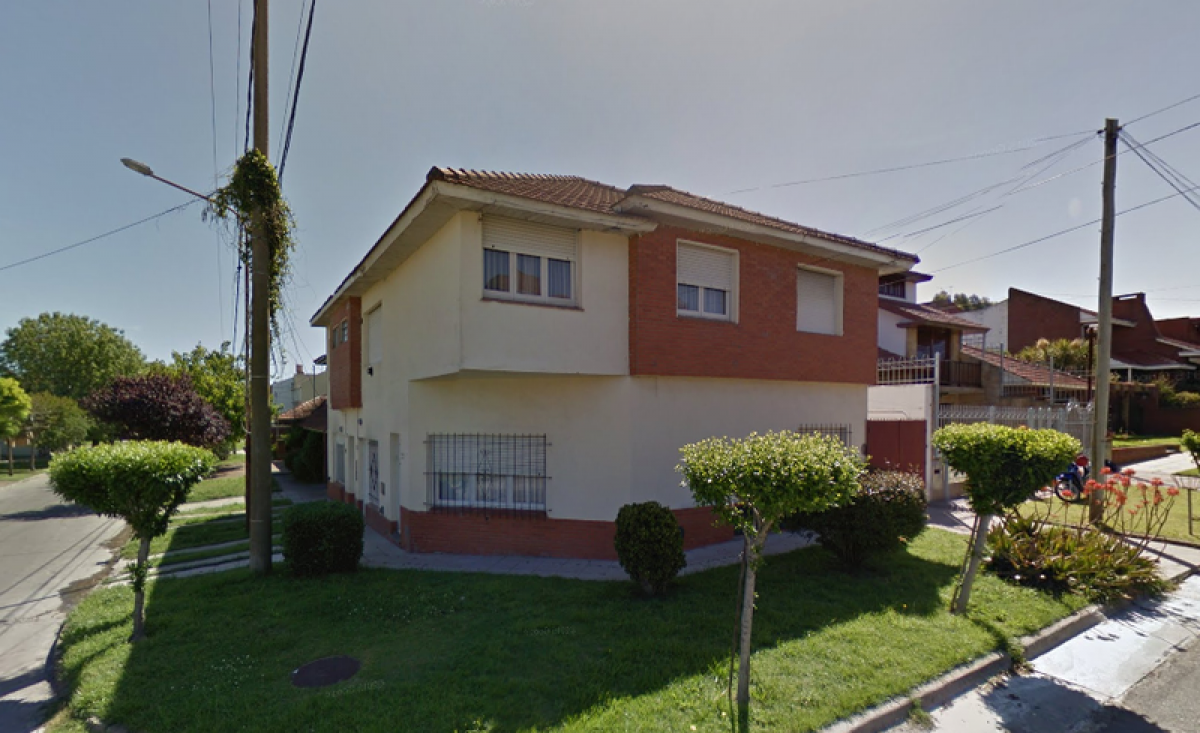 3 bedrooms Apartment in Mar del Plata, Argentina No. 96196