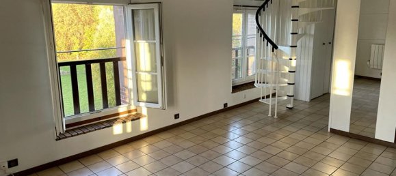 2 Schlafzimmer Wohnung in Nogent-le-Roi, France, Nr. 212604 9