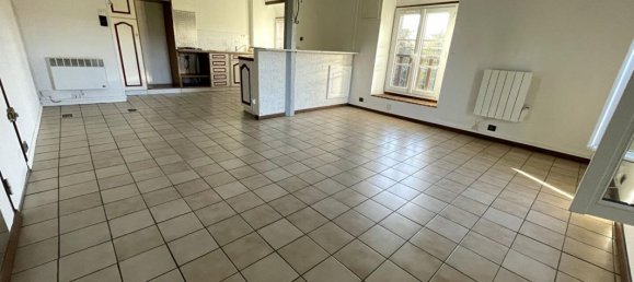 2 Schlafzimmer Wohnung in Nogent-le-Roi, France, Nr. 212604 5