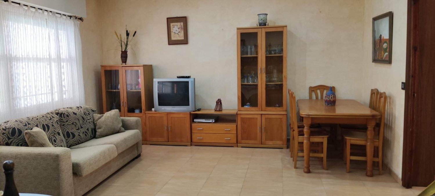 Moradia T3 em Torrevieja, Espanha N.º 365580