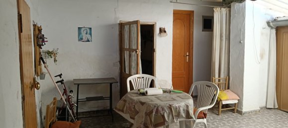 2 bedrooms House in Villacanas, Spain No. 165424 10