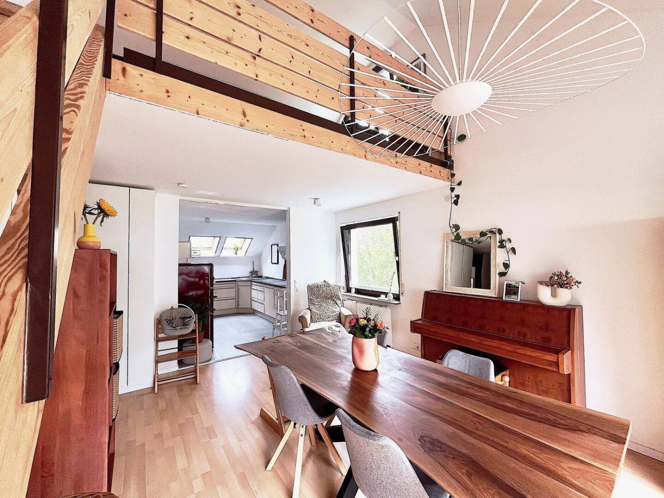 2 chambres Duplex à Stuttgart, Germany No. 240349