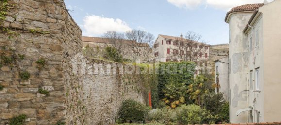 2 Schlafzimmer Wohnung in Trieste, Italy, Nr. 2020 22