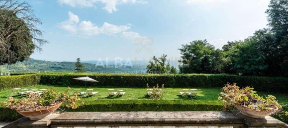 2 bedrooms Villa in Capannori, Italy No. 498 5