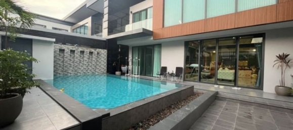 5 chambres house à vendre à Pattaya, Chonburi, Eastern Thailand, Thailand № 86563 4