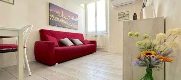 6 rooms Penthouse in Florence, Italy No. 147768 4