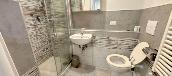 6 rooms Penthouse in Florence, Italy No. 147768 24